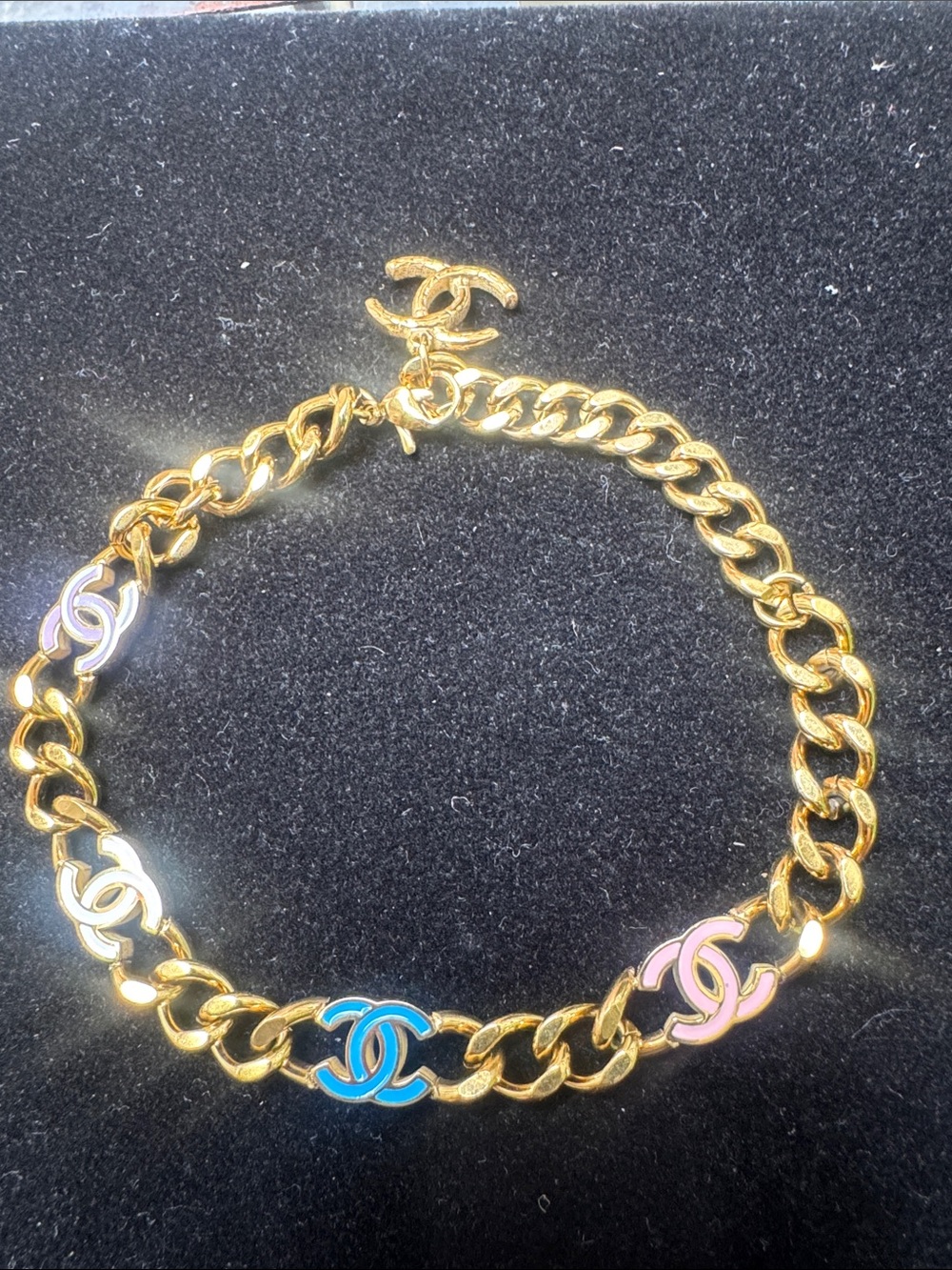 Bracelet  Gold-Tone Chain Bracelet with Blue, Pink, and White Accents